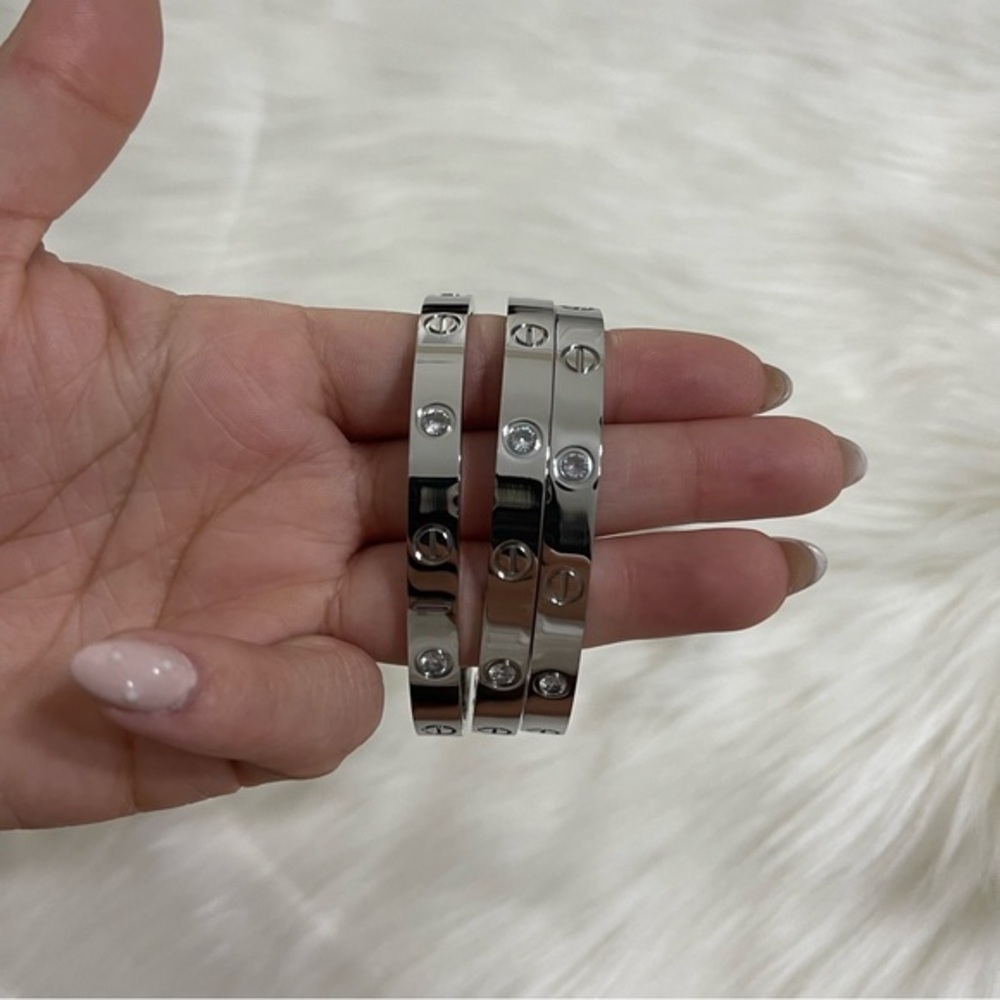 Love Screw Bracelet with Screwdriver in Silver with 4 Stones